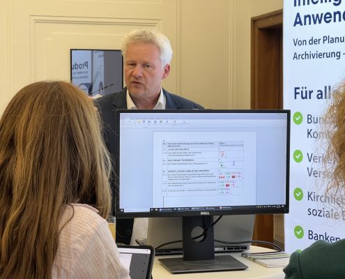 Reinhard Holle, Anwendertreffen Workshop